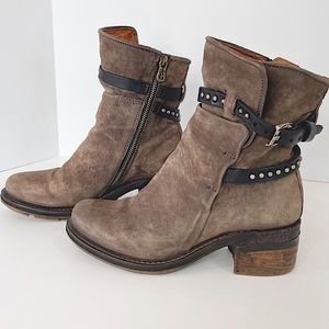 A.S.98 Studded Rockstar Boots | Brown Studded Distressed Leather Boots EU38 W8